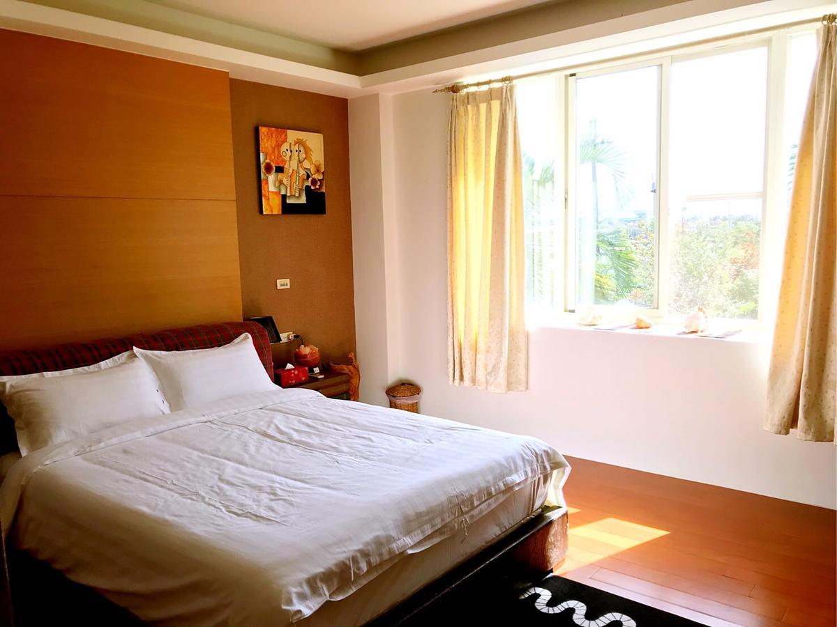 Suyen B&B Yilan Esterno foto